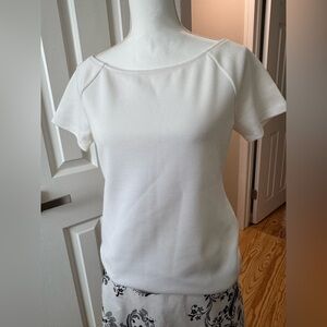 NEW Ann Taylor blouse - simple elegant jewel neck top, 
size medium, white